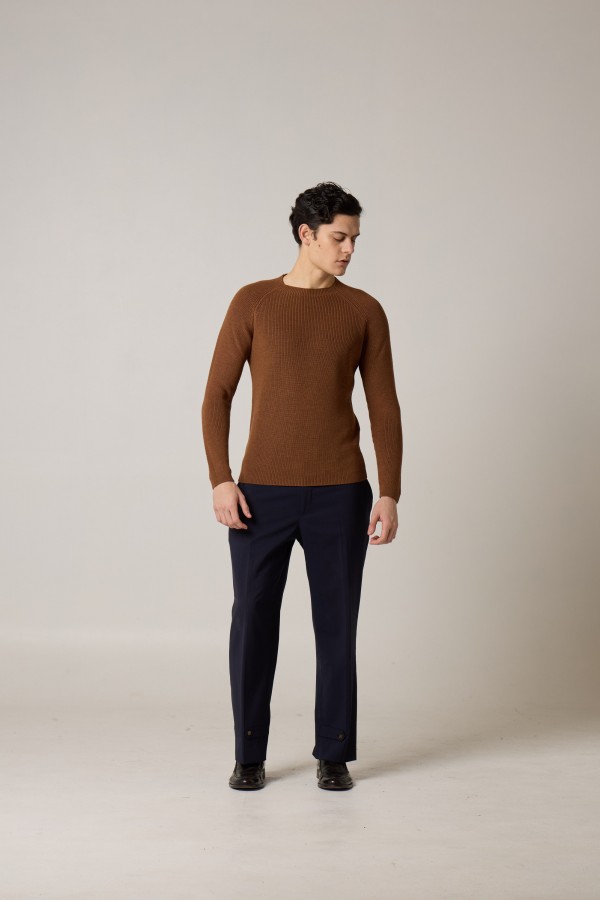 Mock neck, saddle sleeve, rib stitch, merino blend, yarn dyed