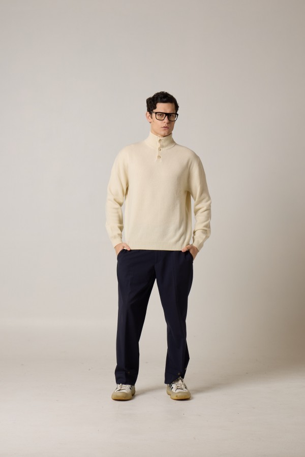 Lupetto bottoni, regular fit, rasato, merino cashmere, tinto filo